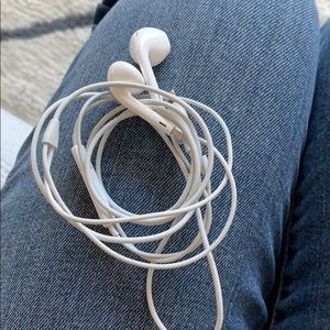 Apple Earphones